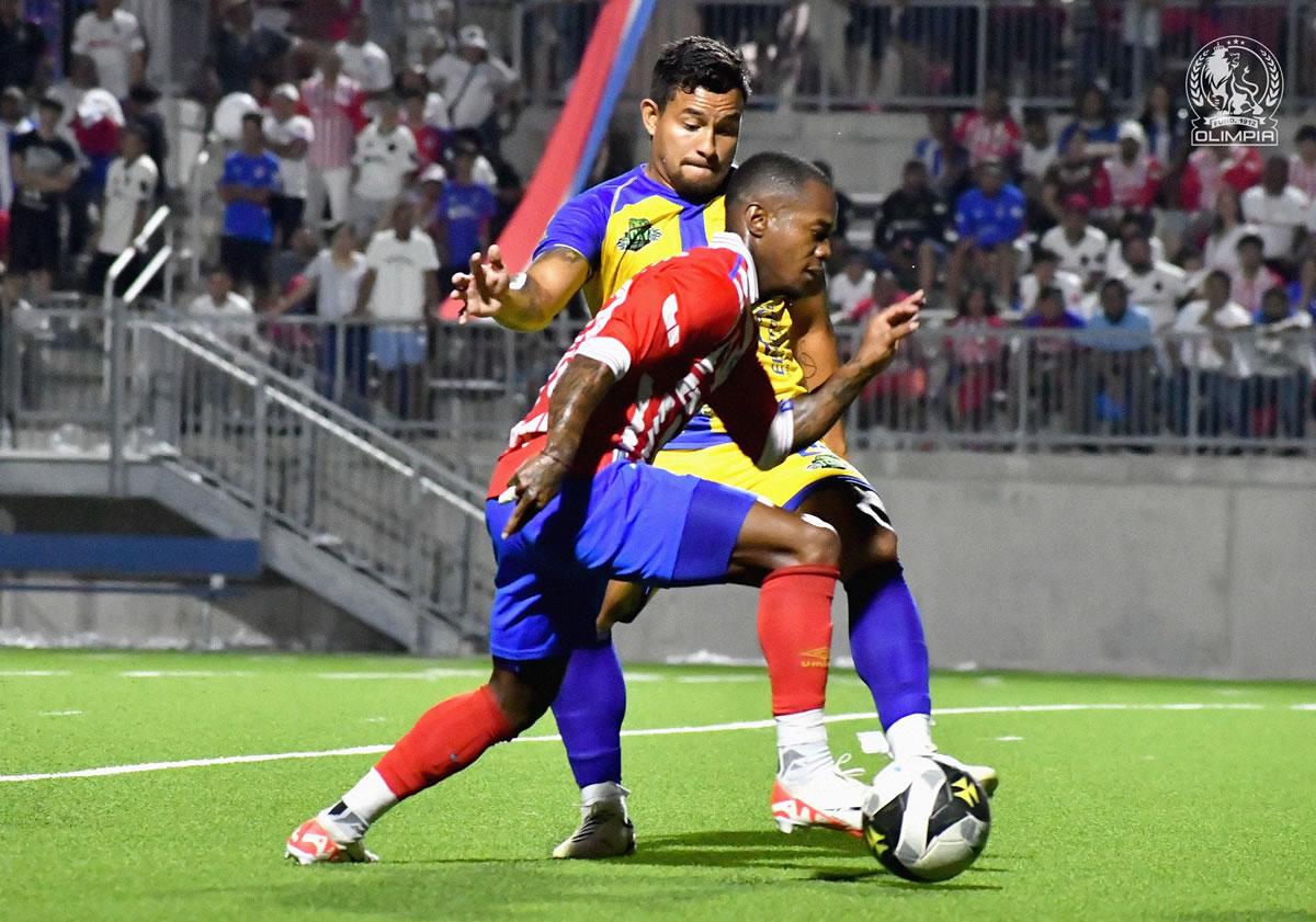 El mediocampista enfrentó a sus excompañeros del Olimpia.
