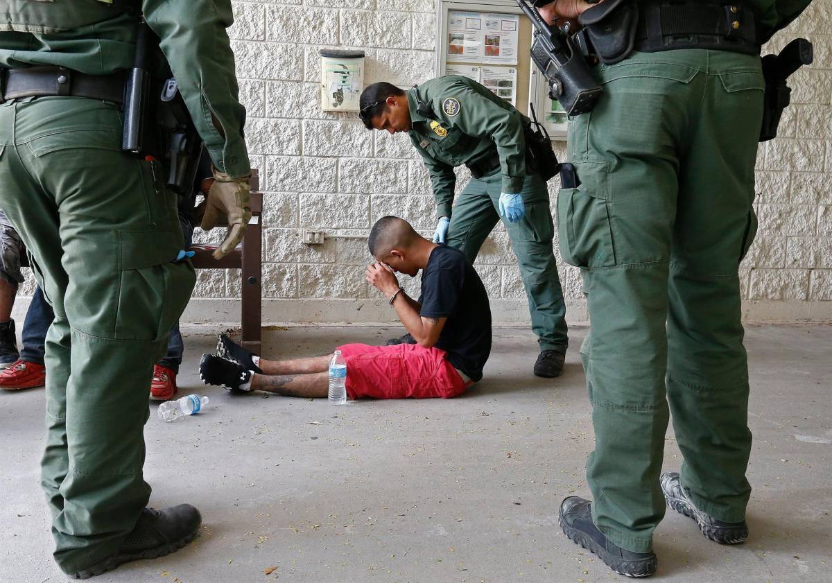 En cinco “casas de seguridad” en Texas arrestan a 40 migrantes de Centroamérica y México