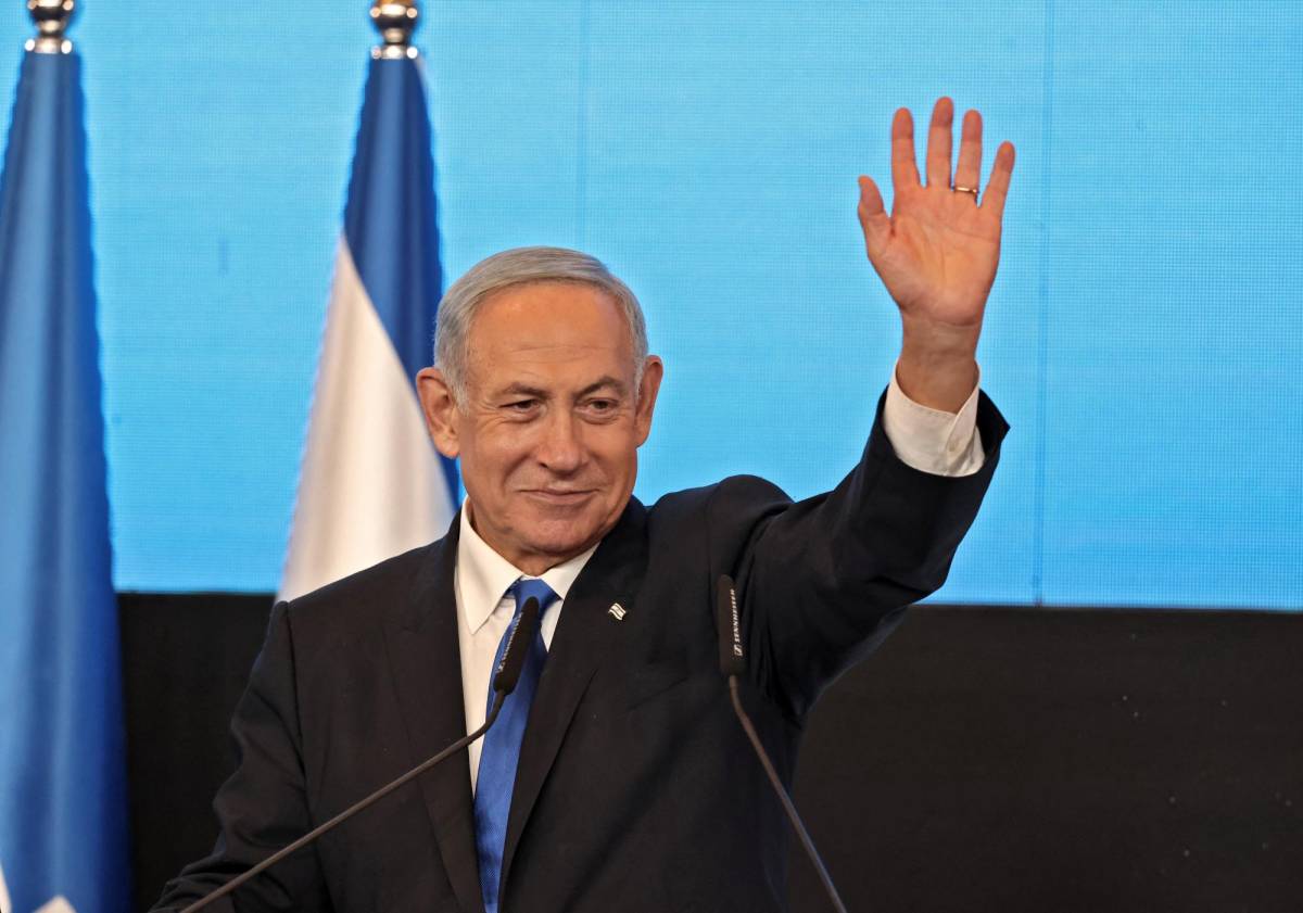 Netanyahu regresa al poder en Israel tras obtener mayoría de escaños en legislativas
