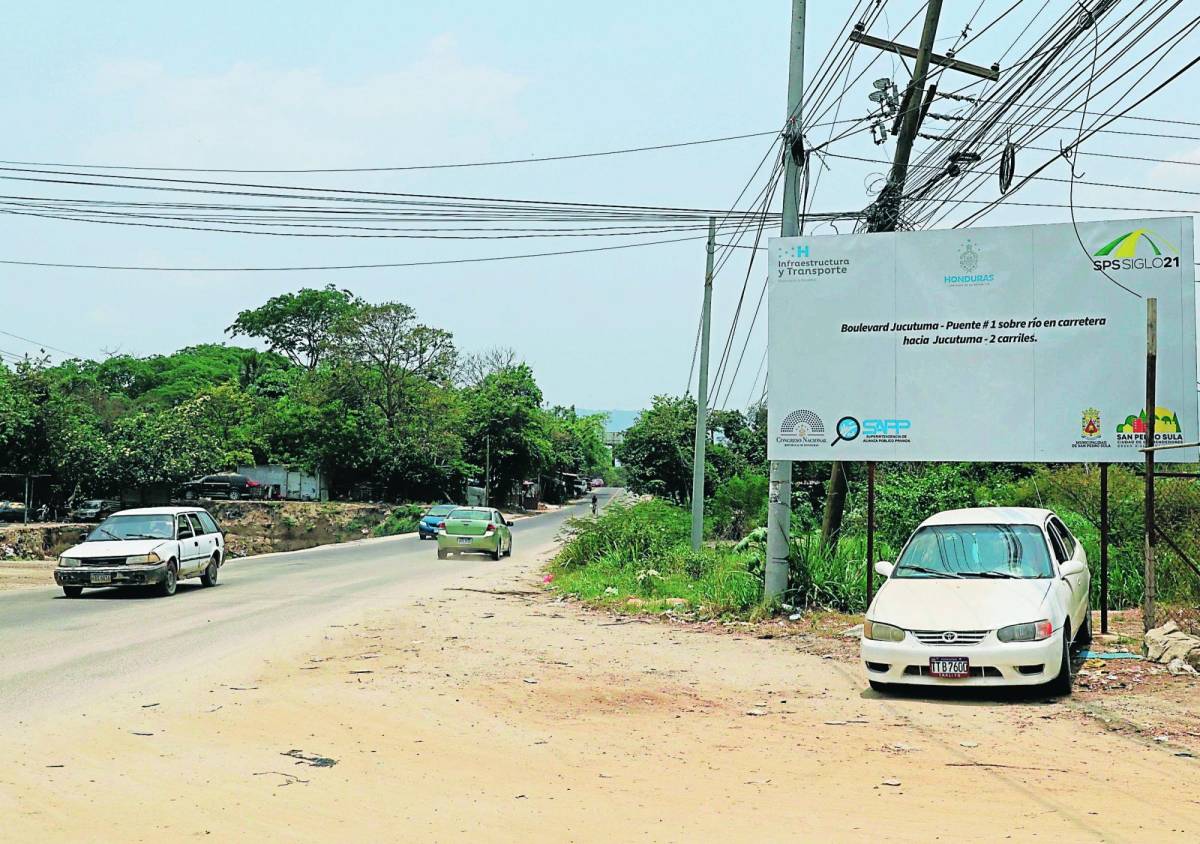 Jucutuma y El Carmen reclaman obras prometidas