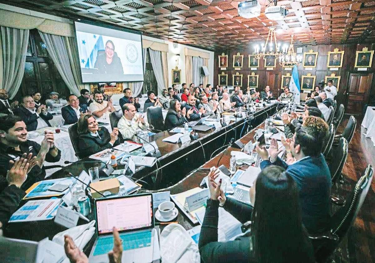 A evaluación hoy los cinco gabinetes de Gobierno