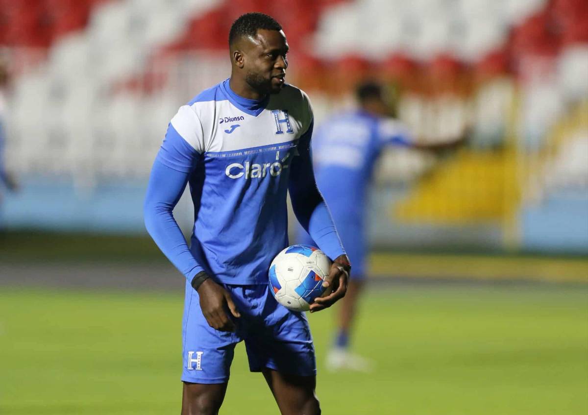 Honduras ya piensa en Nicaragua: 'lujos' de Palma, bromas y así fue el entreno