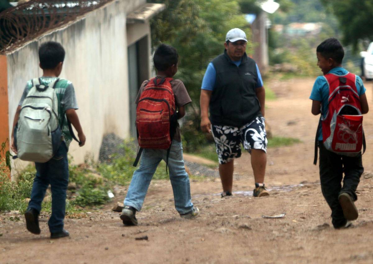 Más de 10,000 menores dejaron las aulas de clases