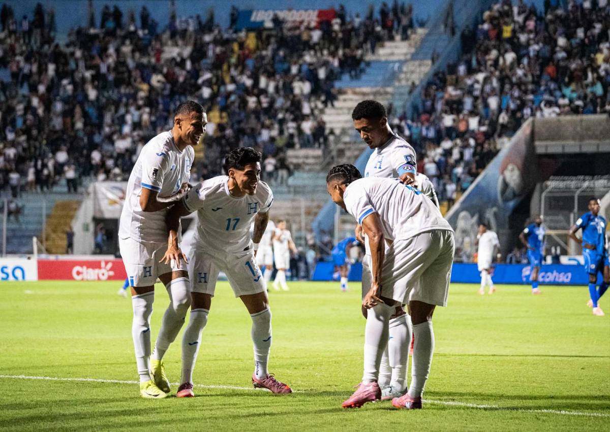 Kervin Arriaga y su dardo a Rely tras goleada de Honduras a Haití; él responde