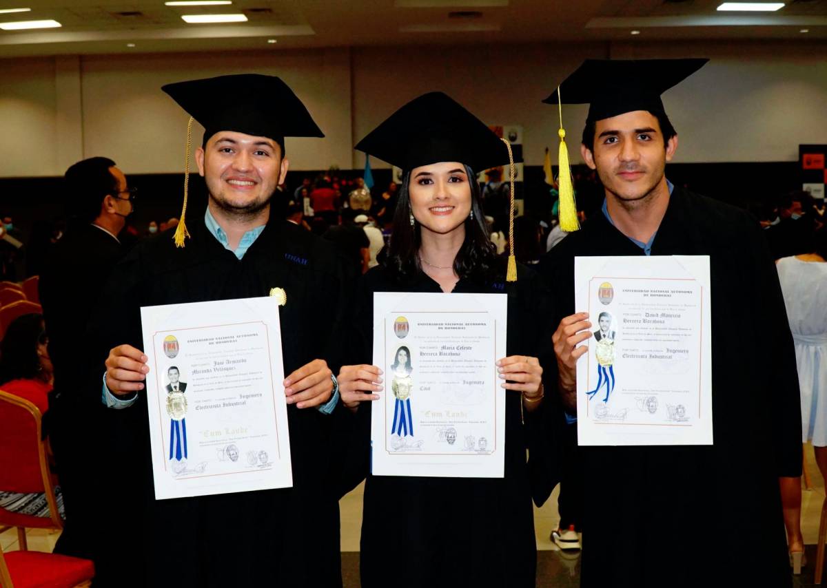 Orgullo y gozo por los nuevos profesionales