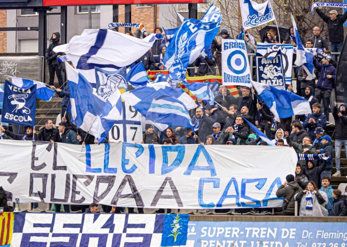 Despiden a todos sus futbolistas y quedan al borde de la desaparición