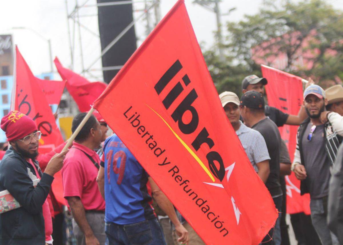 Imágenes de la nutrida movilización del oficialismo en Tegucigalpa