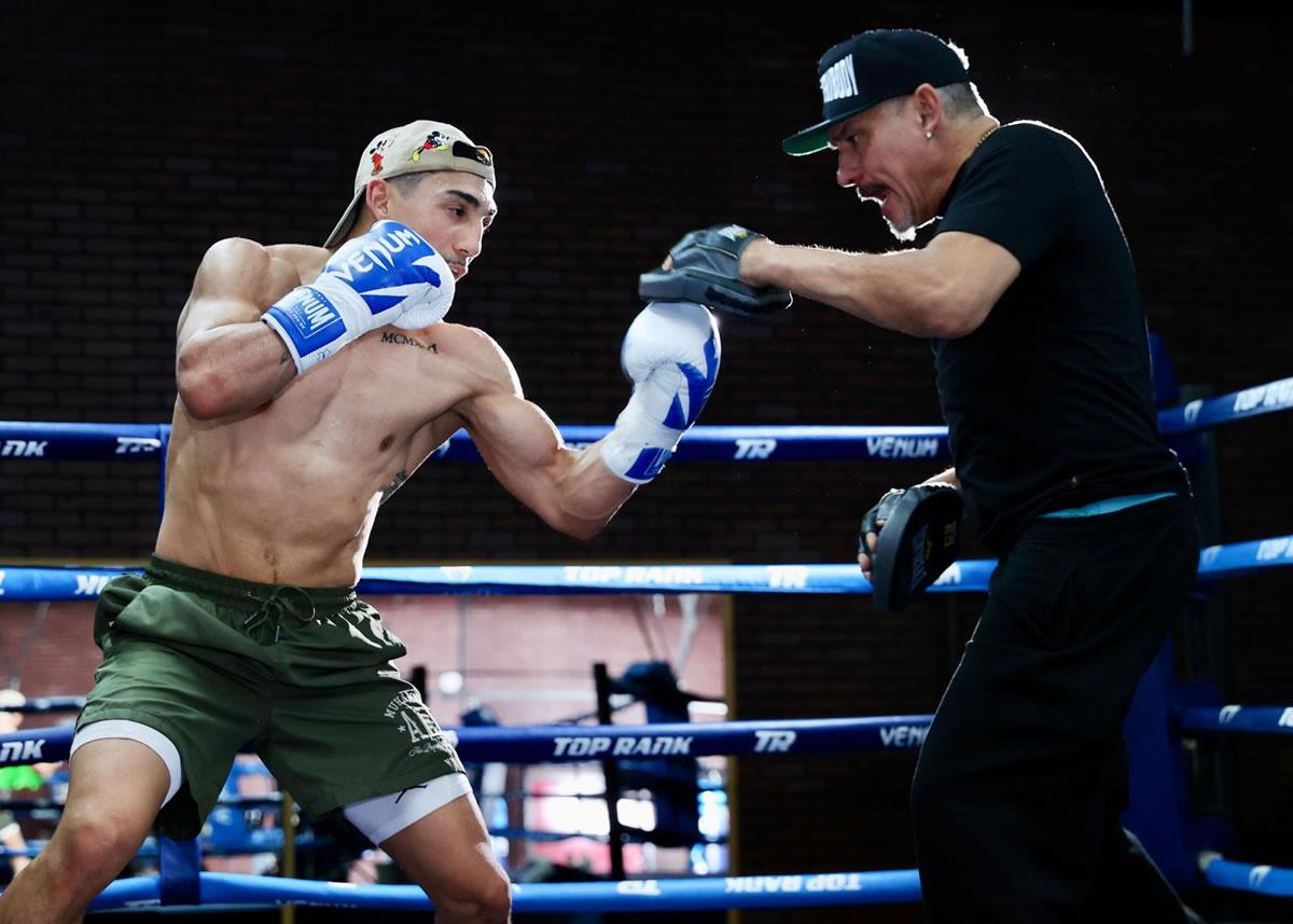 Teófimo López explica por qué eligió pelear con Steve Claggett y deja dardo a Jamaine Ortiz