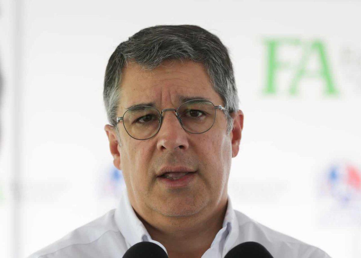 Rafael Villeda revela las tres condiciones para fichar a Elis y se pronuncia sobre derrota ante Victoria