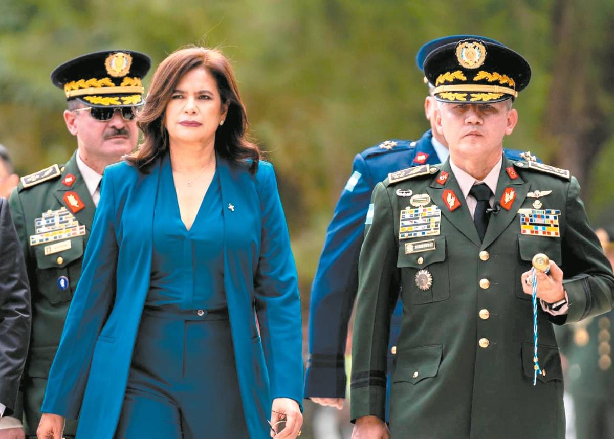 “Le han dado un superpoder a Rixi Moncada y es antiético”