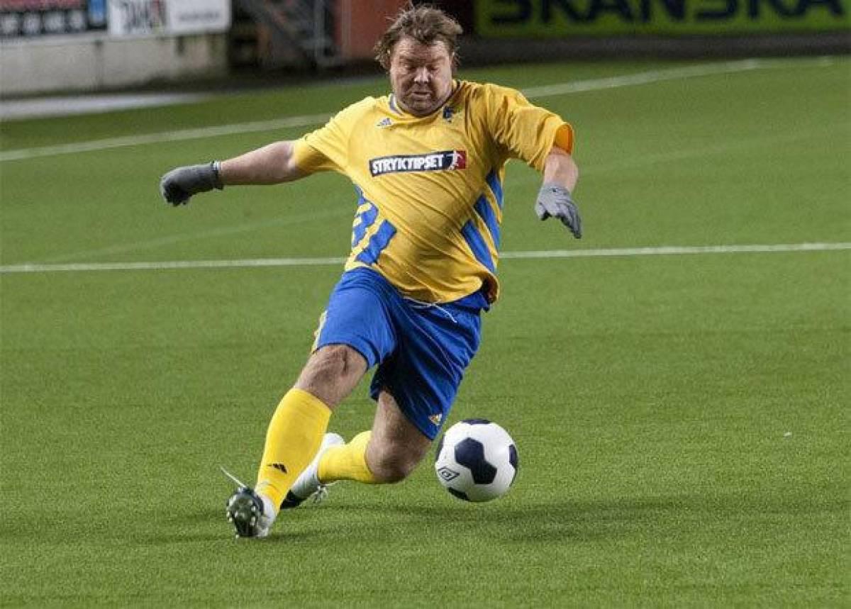 Se retiró a los 28 años y ahora vende aspiradoras: Quedé cuarto en Balón de Oro