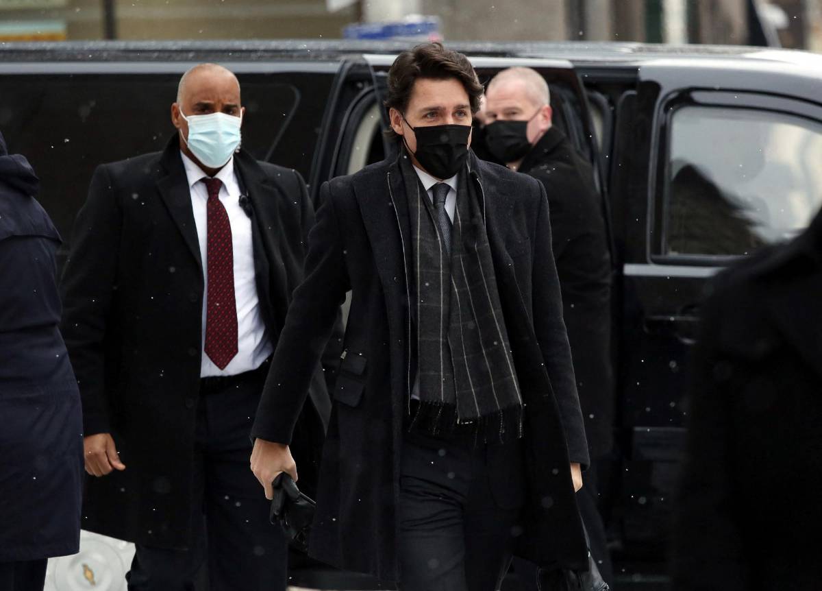 Trudeau dio positivo al covid-19 y está aislado