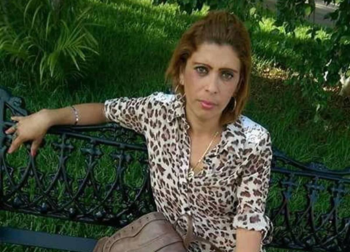 “Se fue con otro”: Había enterrado a su esposa en el patio y la denunciaba de abandono