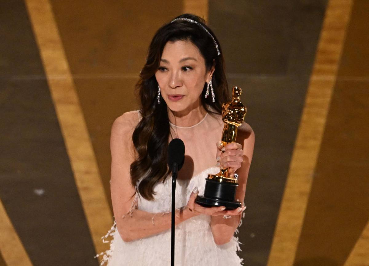 Michelle Yeoh hace historia al ganar el Óscar a la mejor actriz
