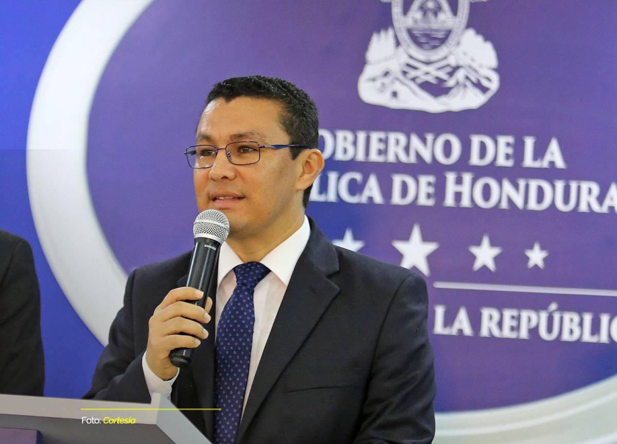 A juicio de privación de dominio siete productos financieros de Ebal Díaz