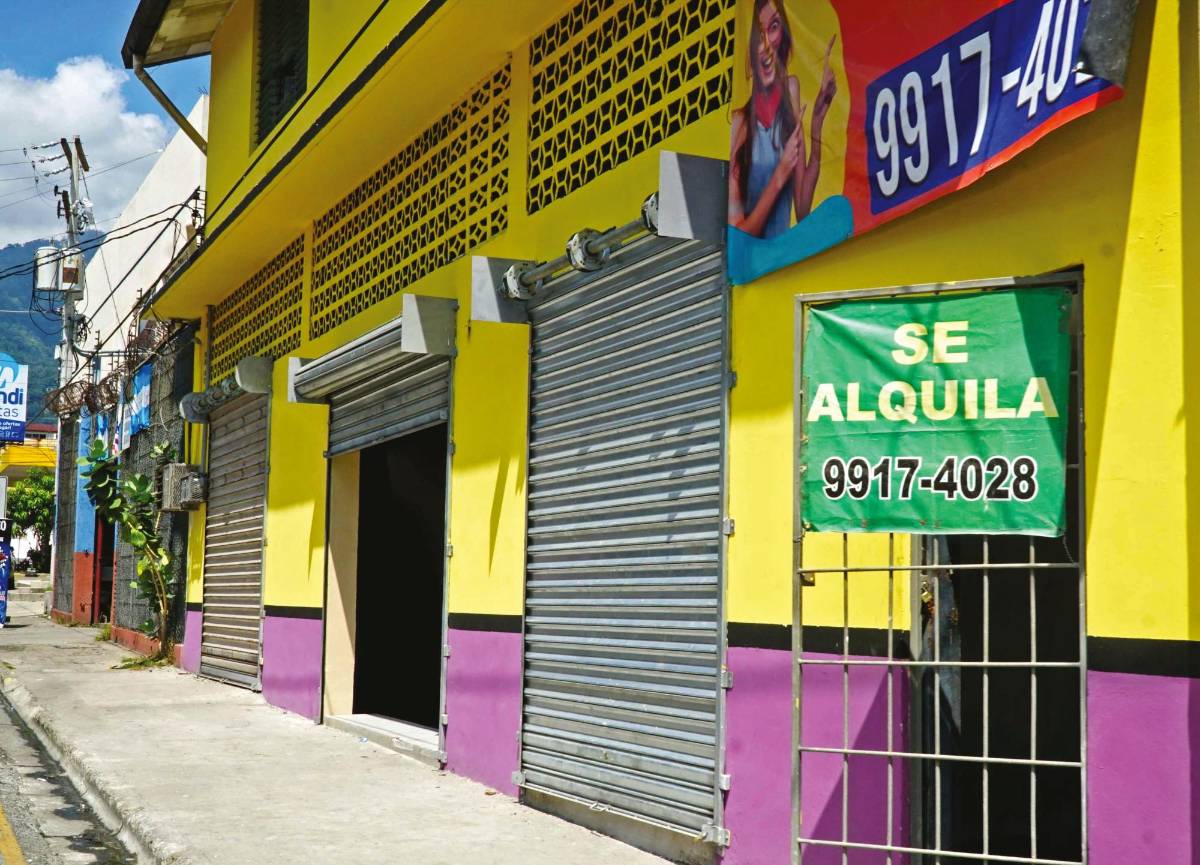 Altos costos de alquileres de casas y tiendas tienen en jaque a sampedranos