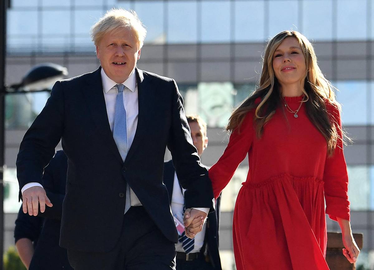 Boris Johnson y su esposa anuncian el nacimiento de una niña