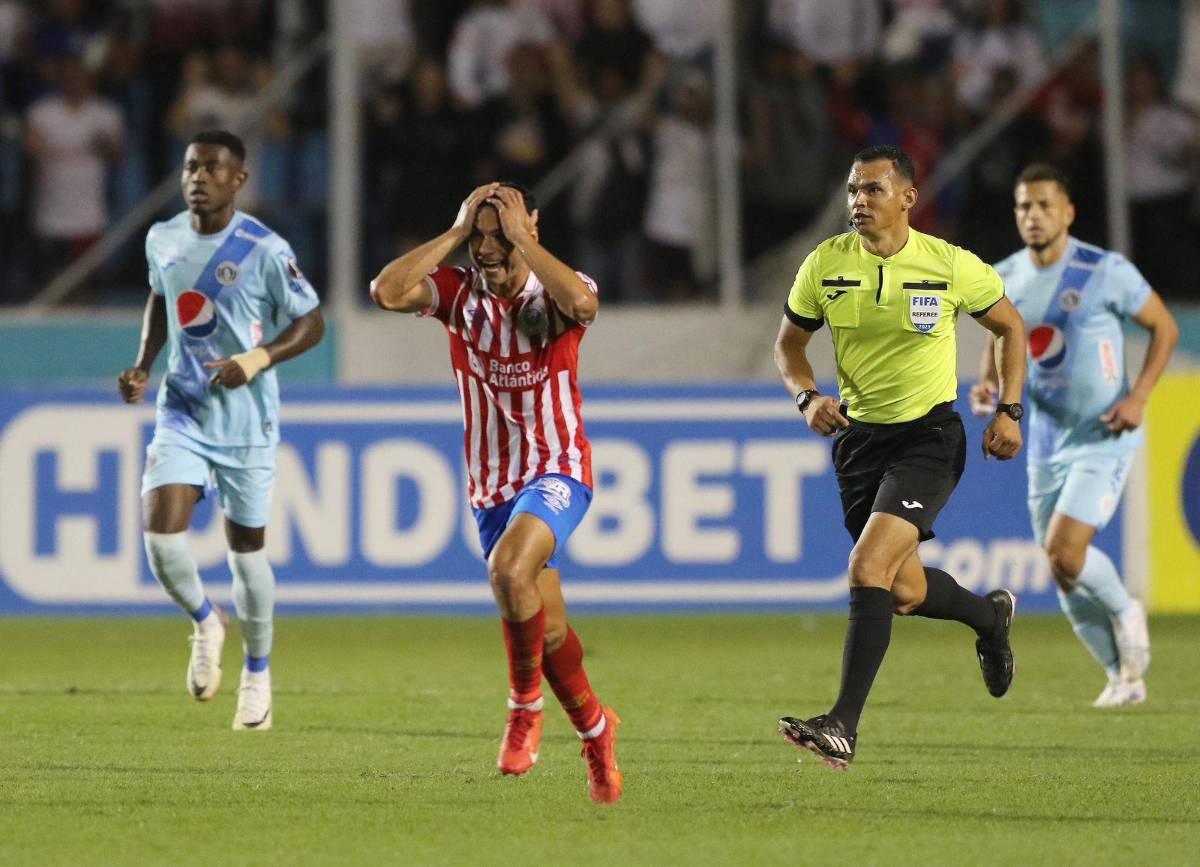 Olimpia-Motagua: Definida la cuarteta arbitral de la final de vuelta