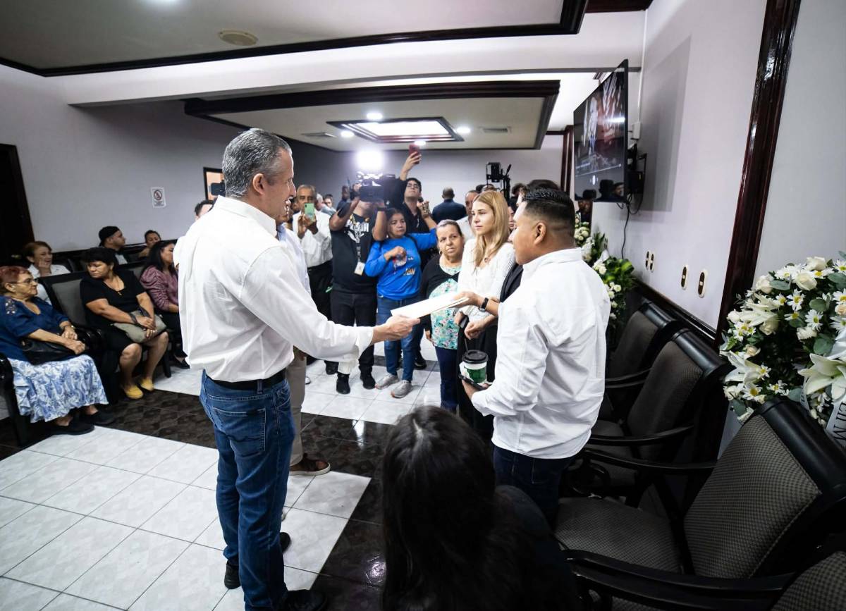 Real España sorprende: fotos del gran gesto en memoria de Orinson Amaya