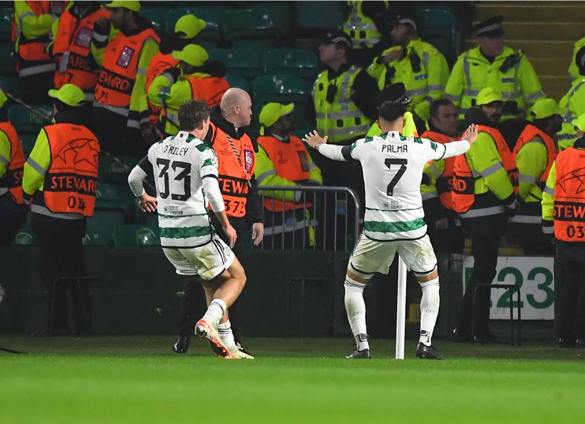 Luis Palma festejó bailando punta.