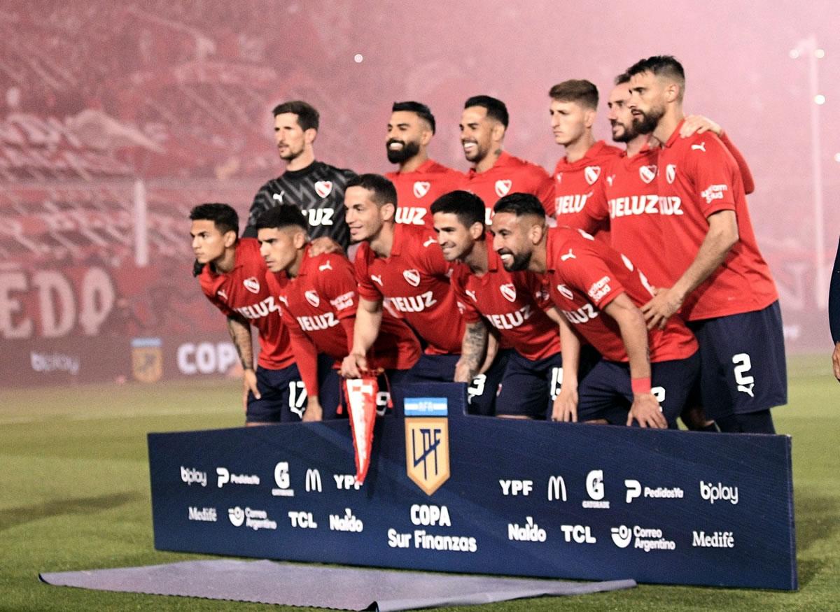El Club Atlético Independiente tiene más de 100 años de historia en el fútbol argentino.