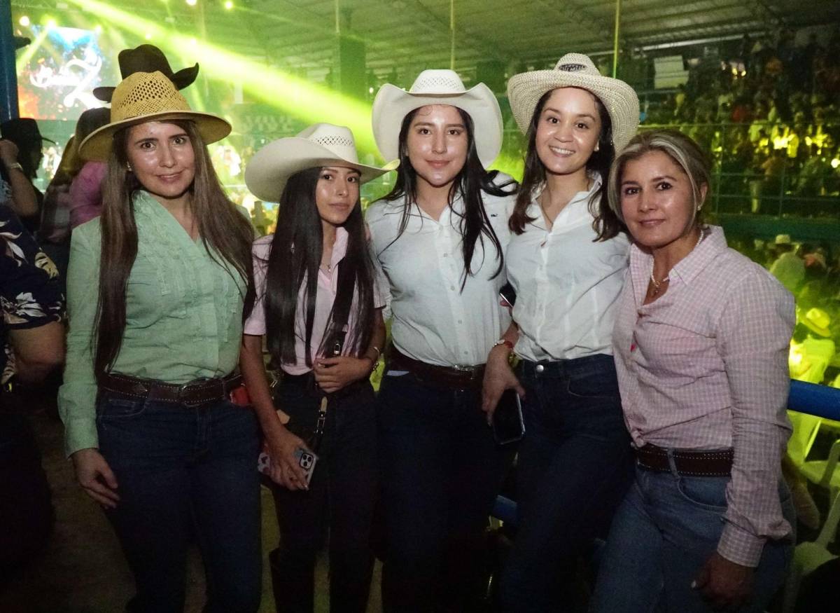 Así disfrutaron los fanáticos de El Chapo de Sinaloa en el AGAS