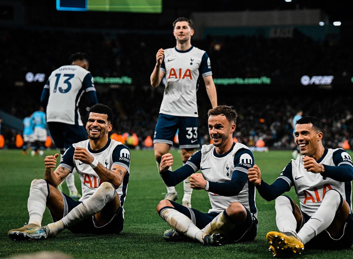 Así celebraron los jugadores del Tottenham uno de los goles contra el Manchester City.