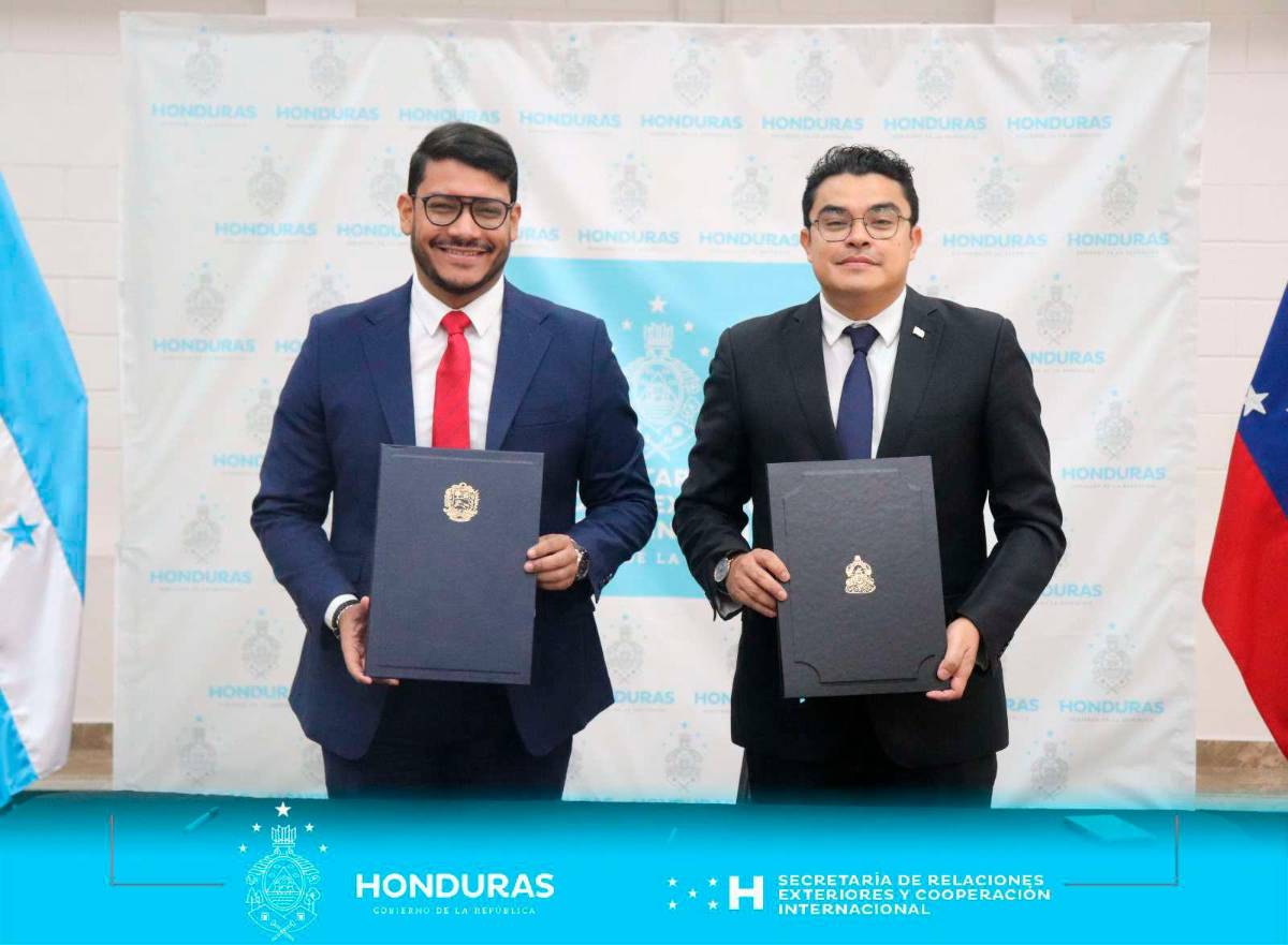 Honduras y Venezuela firman mecanismo de consultas