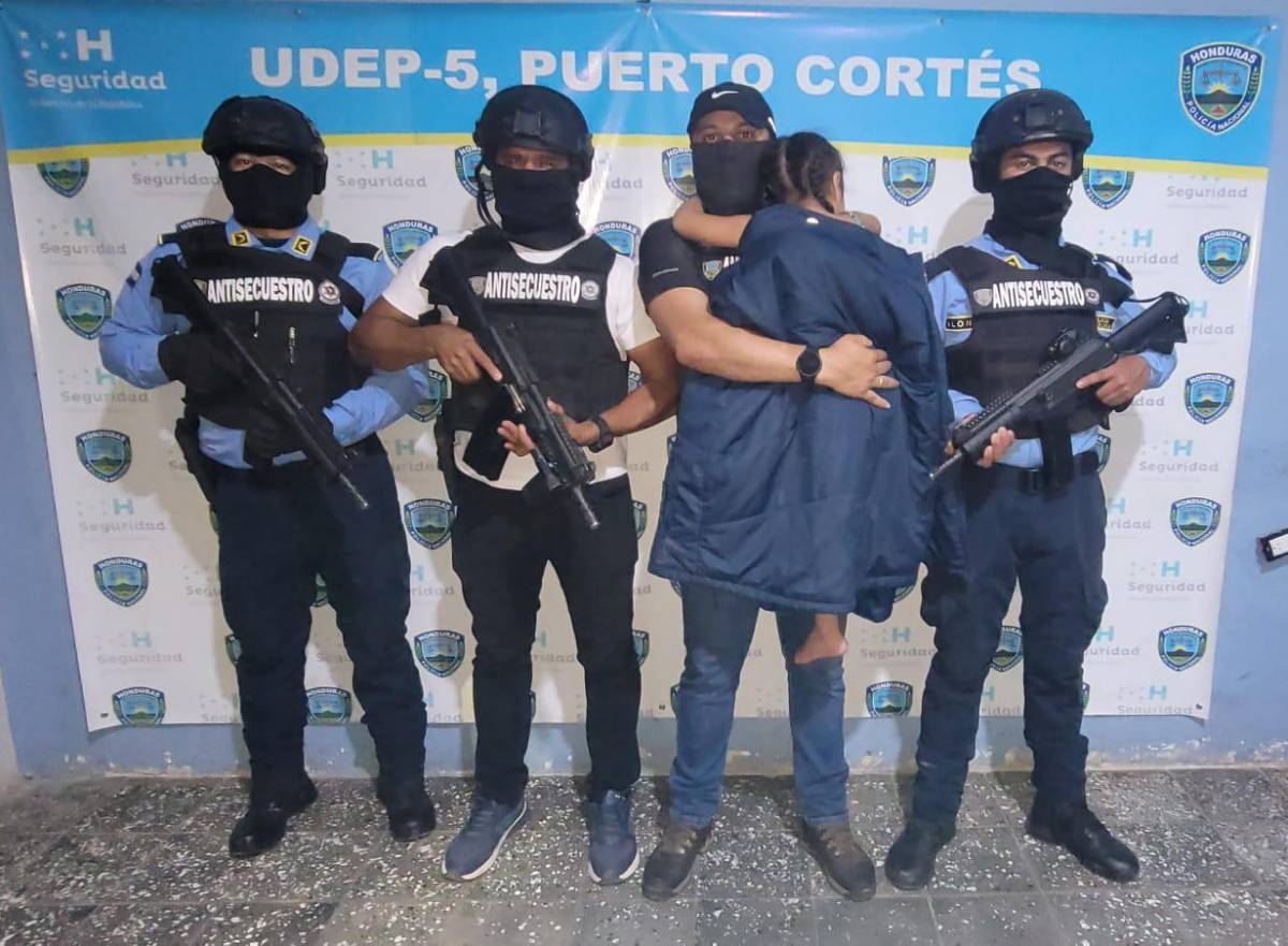 Rescatan a niña raptada y arrestan a secuestradores en Puerto Cortés