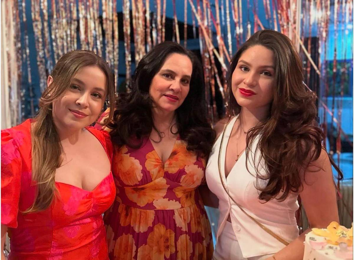 Hijas de JOH encienden las redes: El Feriado Morazánico es un legado de nuestro papá