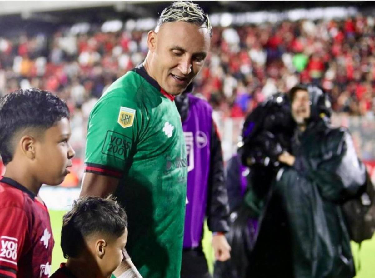 Keylor Navas hace curiosa petición y es castigado en Argentina: Así reaccionó el tico