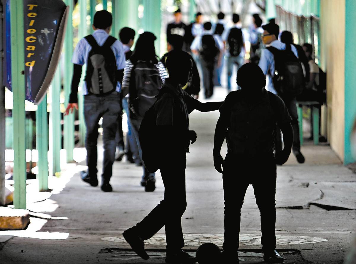 Secretaría de Educación: Abrirán bachillerato virtual