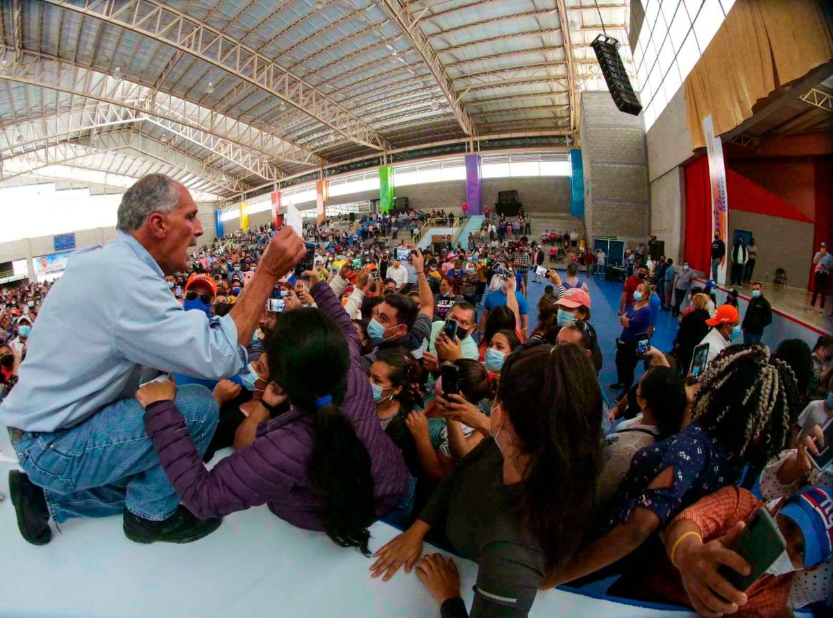 “Construiremos una Honduras con trabajo y transparencia”