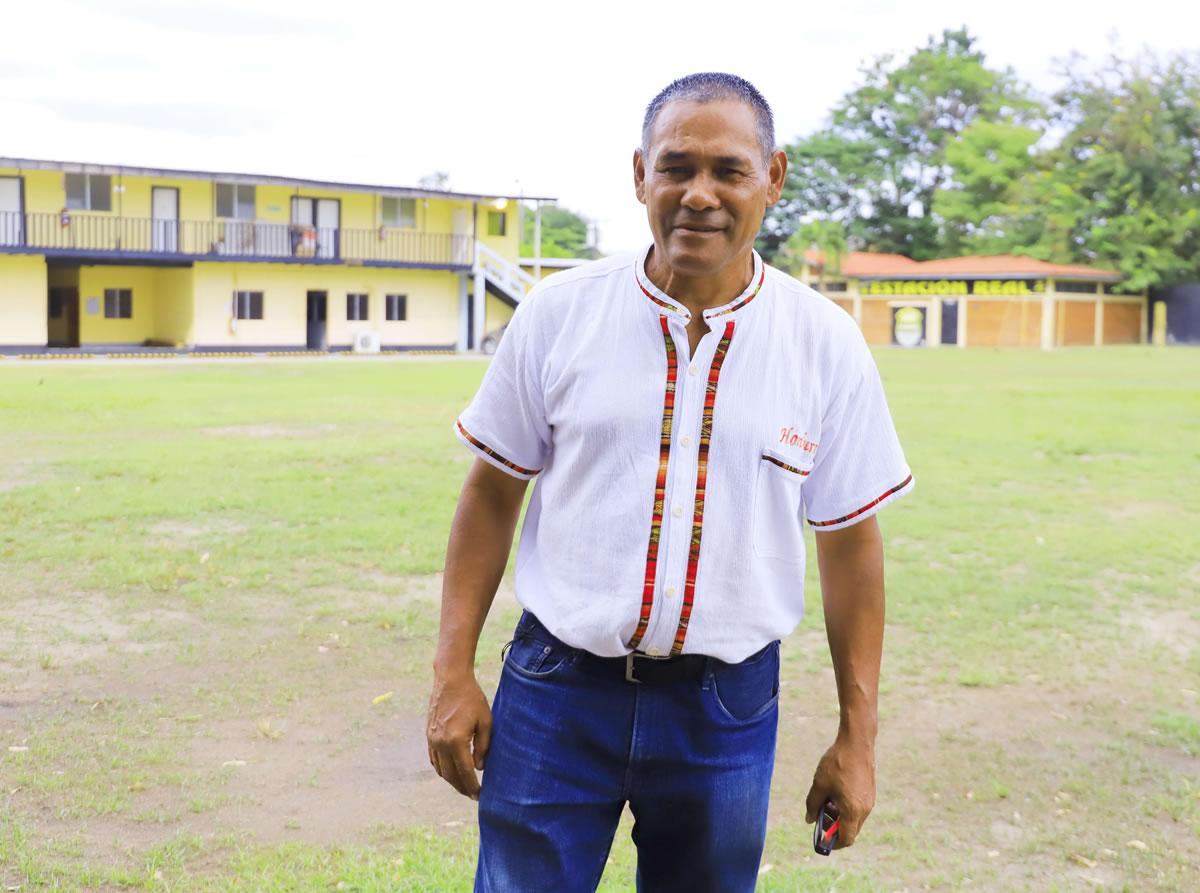 El entrenador hondureño regresó a su trabajo con las fuerzas básicas del Real España.