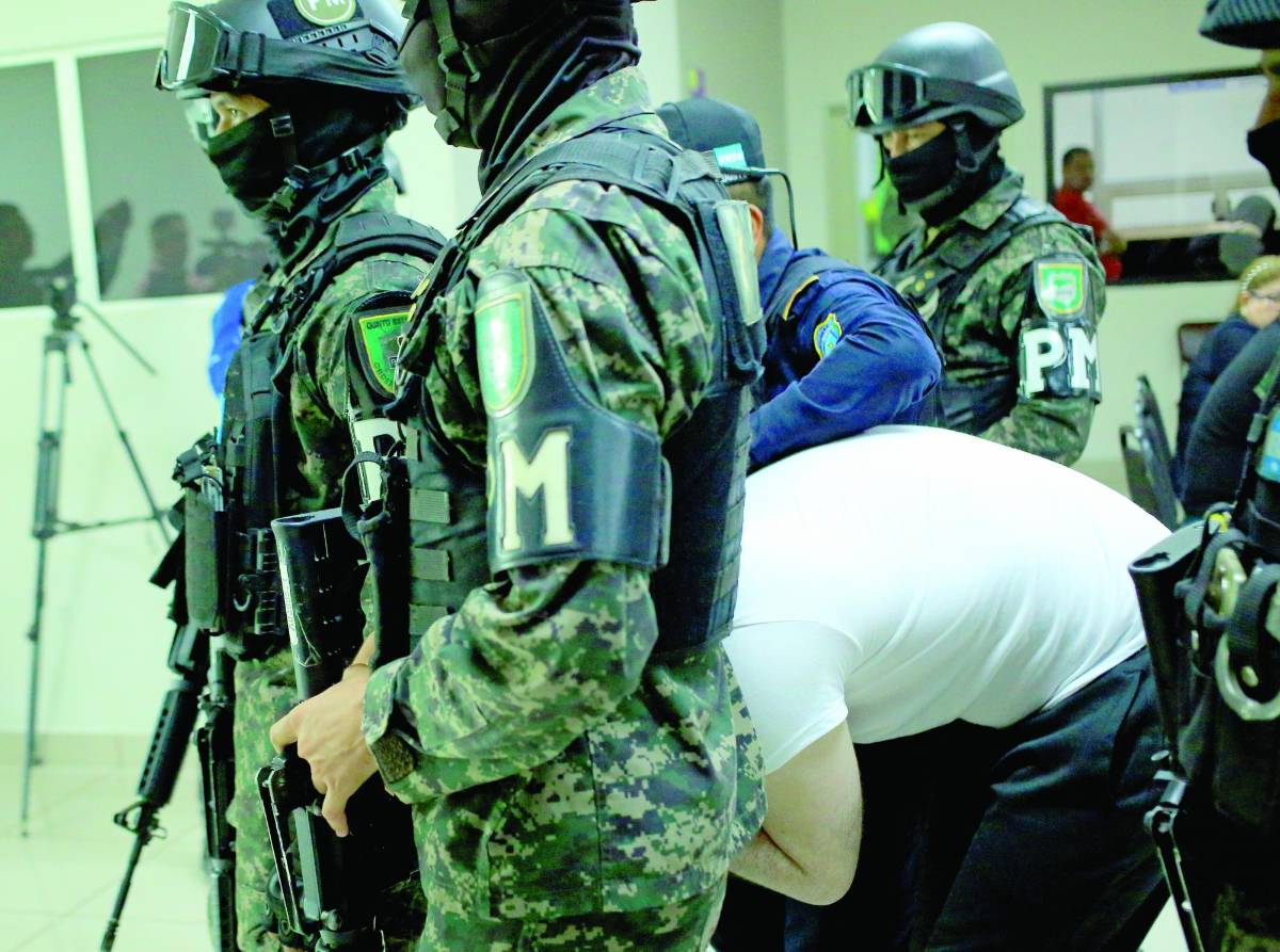 Fijan para julio la repetición de juicio para líder de la pandilla 18