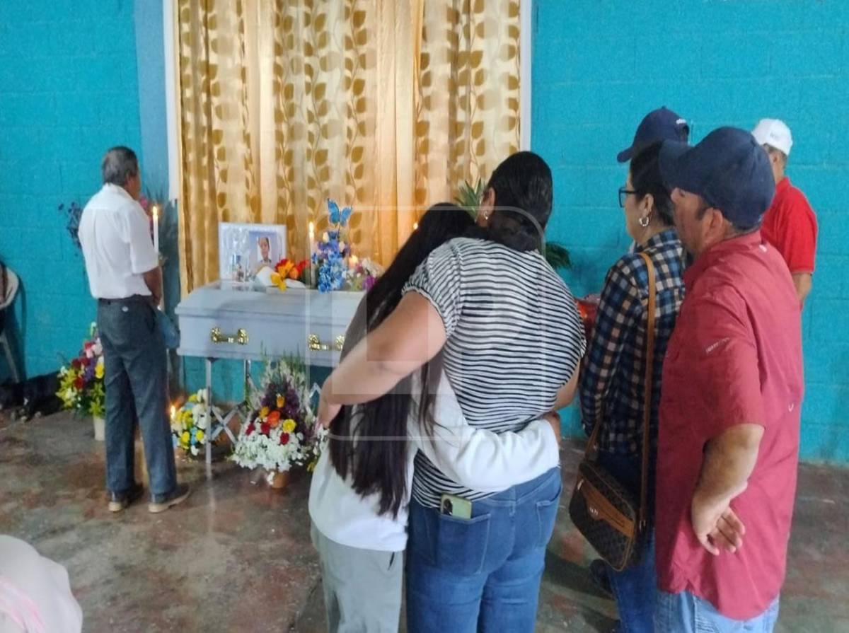 Con alabanzas y globos, así despiden al pequeño Johnny Neptaly Gómez