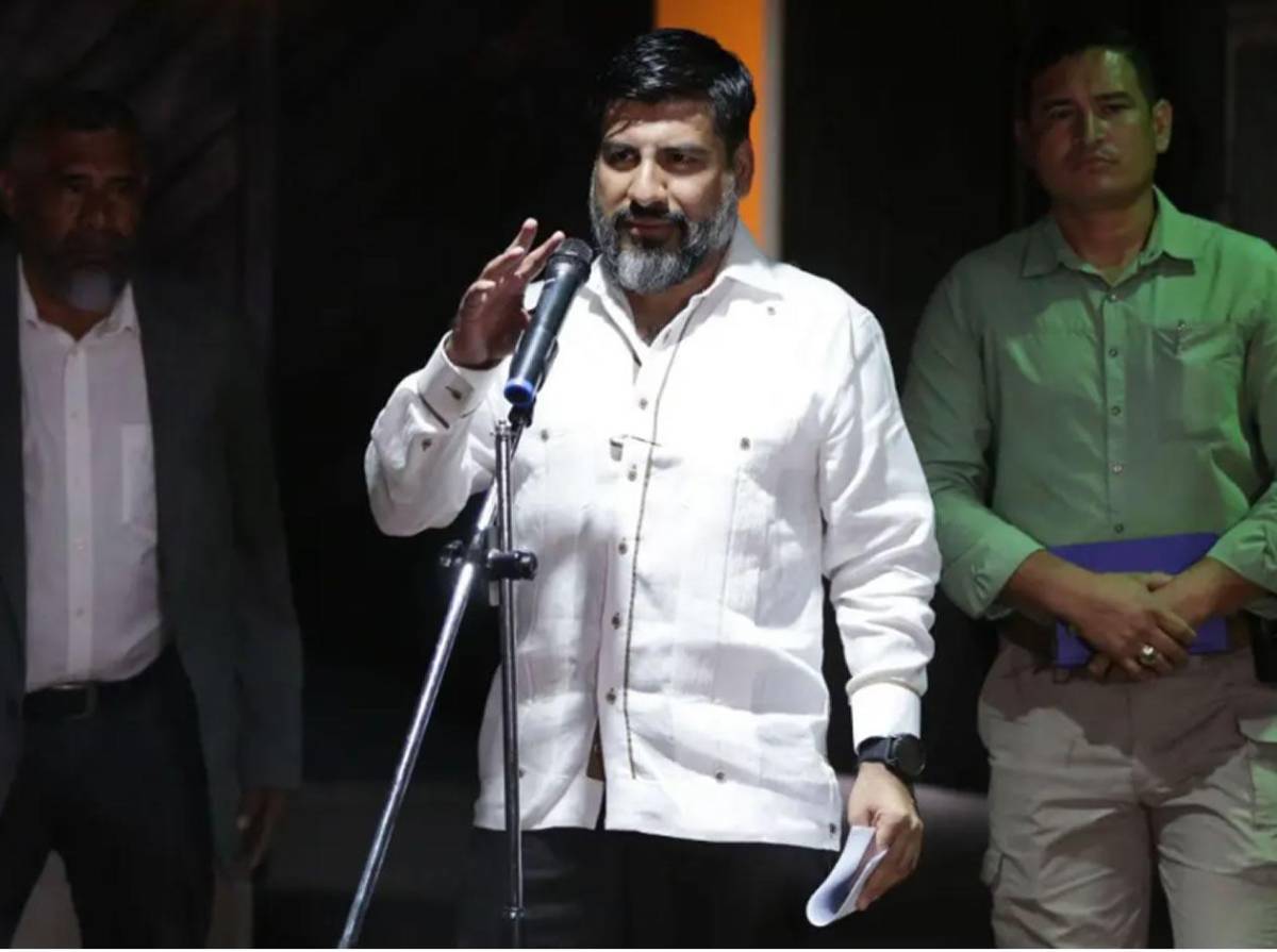 Cuatro horas decisivas: así será la crucial audiencia del fiscal general Johel Zelaya este martes