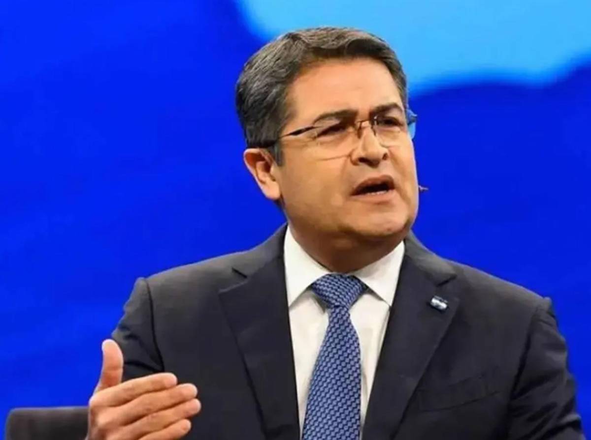 ¿Cuáles son los delitos por los que tiene orden de captura Juan Orlando Hernández?