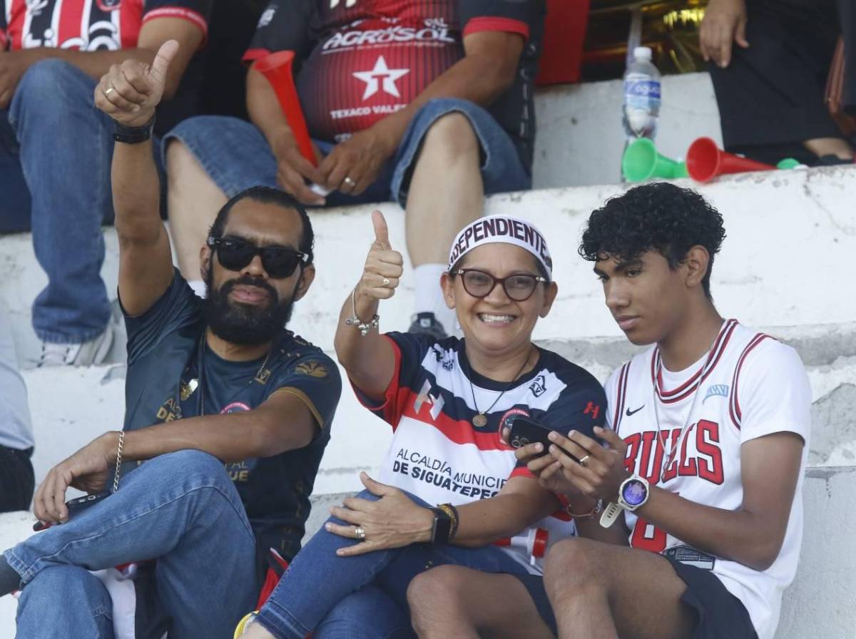 Final de Ascenso: 'look' de Raphinha, bellas chicas y ambientazo Siguatepeque