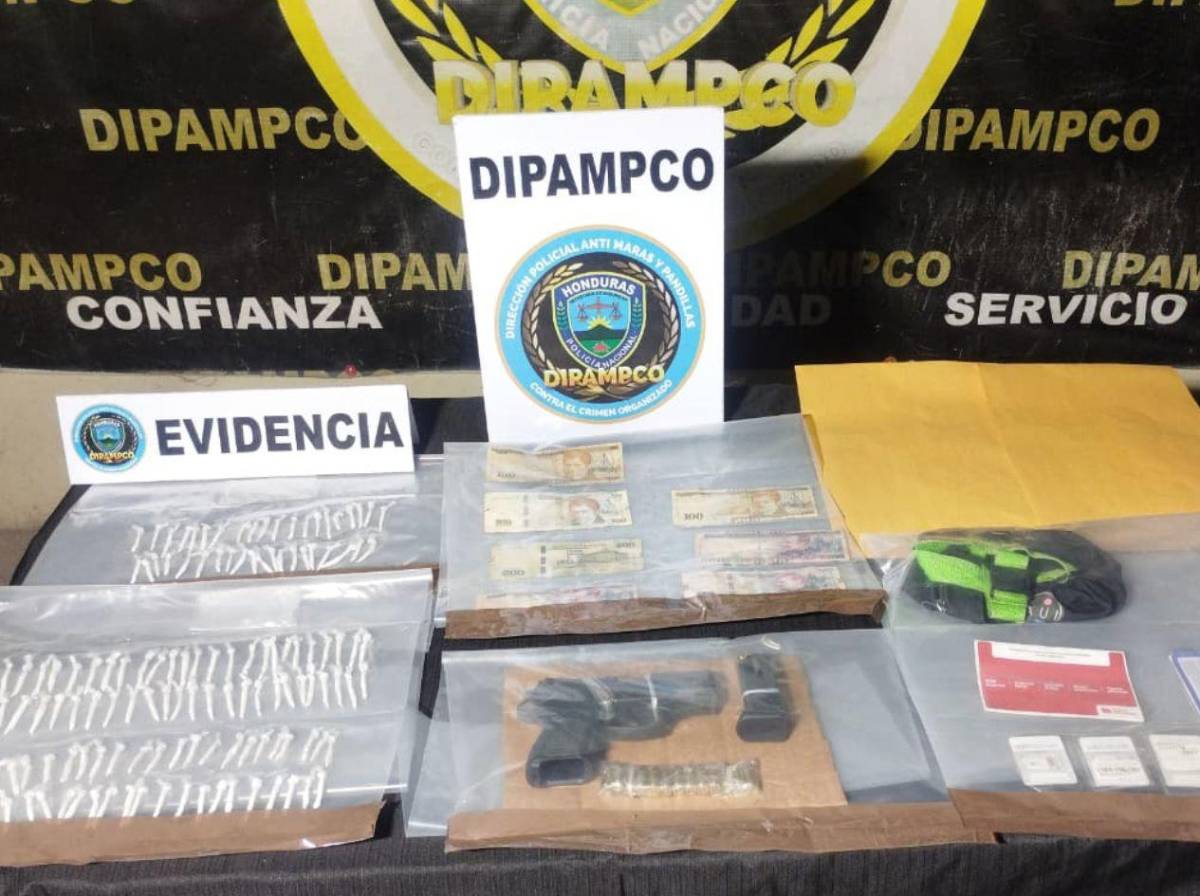 Hasta libretas bancarias le decomisaron a la supuesta jefa financiera del cartel del Diablo