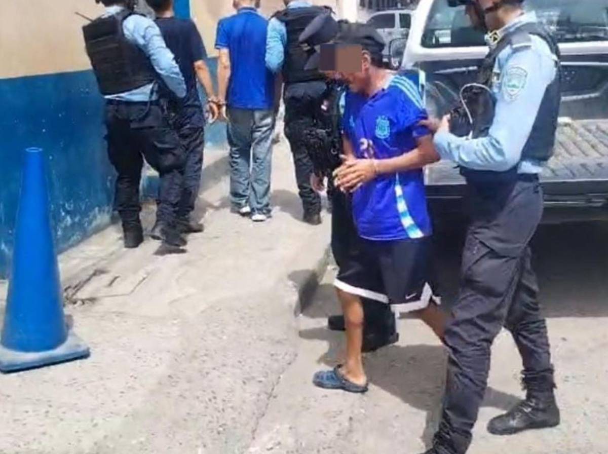 Capturan a tres presuntos integrantes de la banda El Renco en SPS