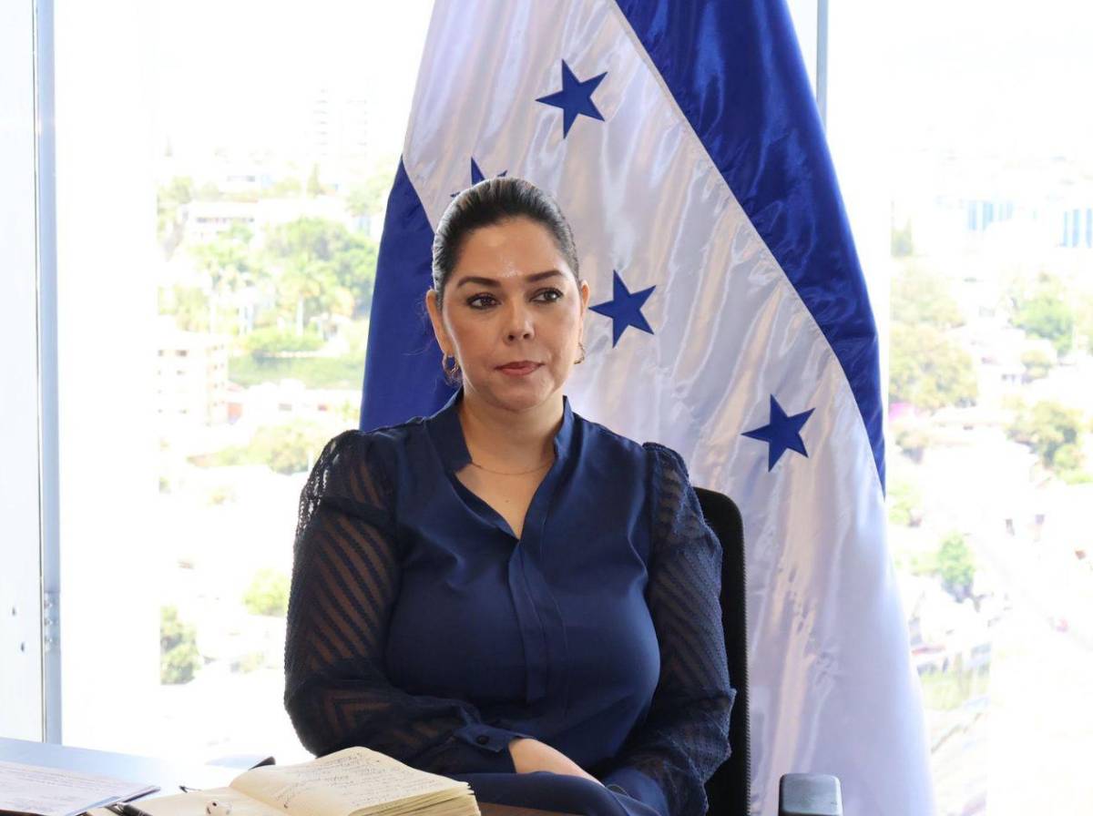 María Antonieta Mejía arremete contra Juan Orlando Hernández por la reelección