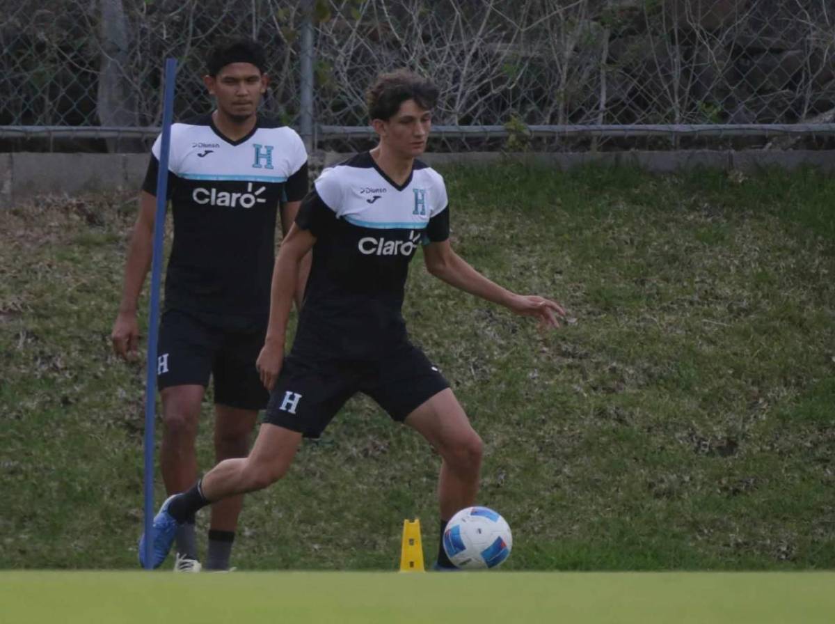 Día de entreno de Honduras: Los 'novatos' y el legionario que volvió