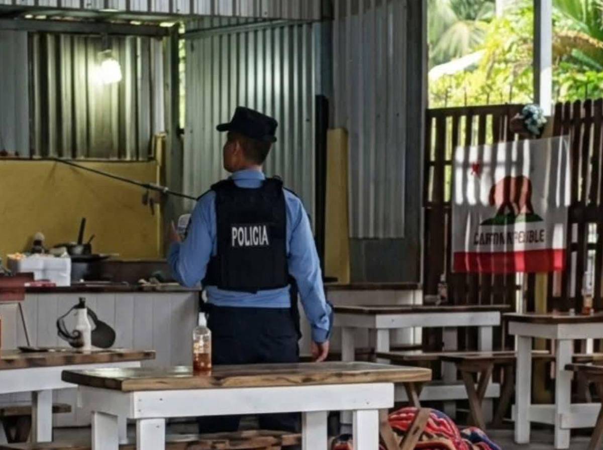 Óscar iba a viajar el lunes hacia Estados Unidos tras celebrar su cumpleaños en Honduras