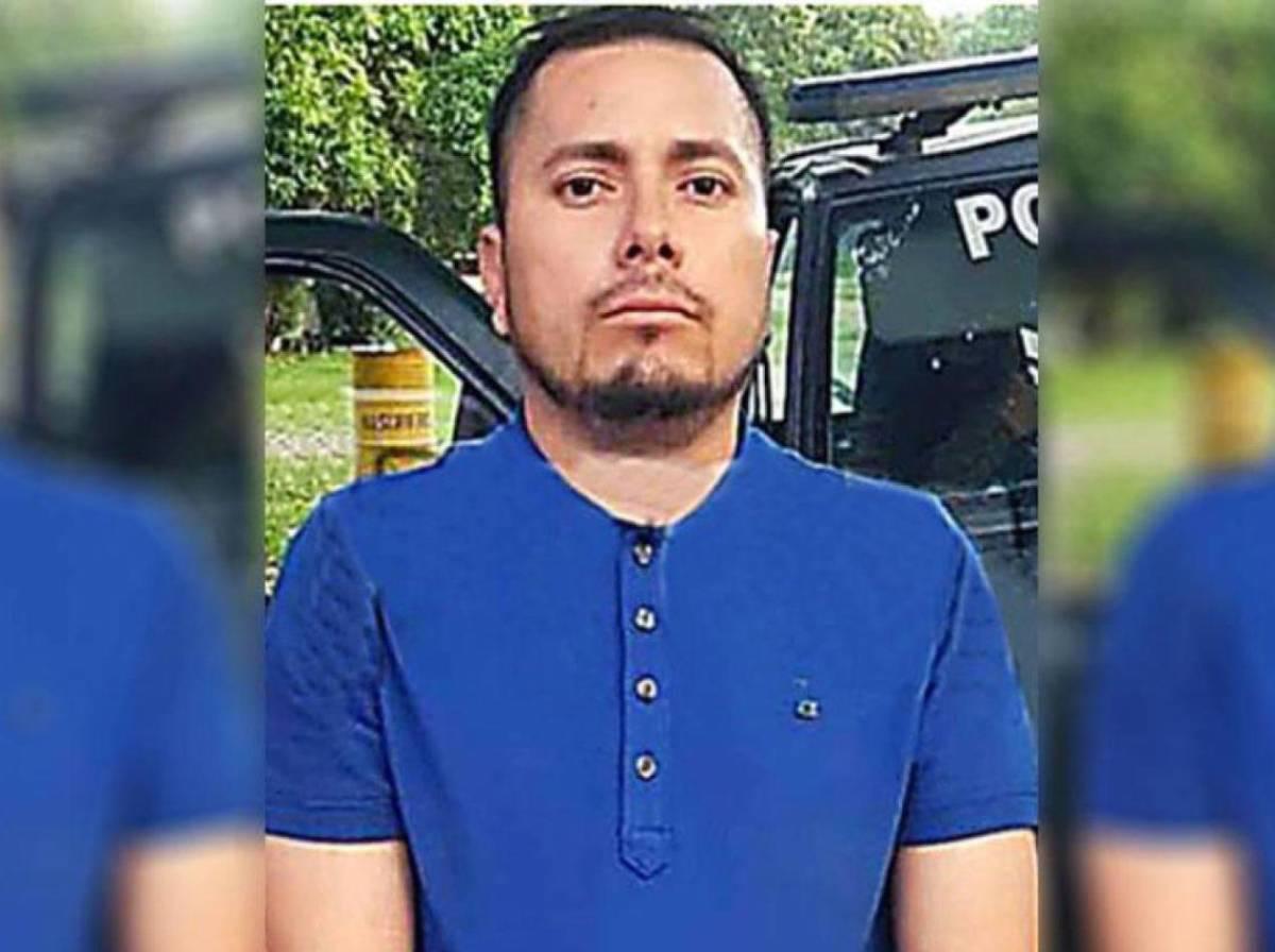 ¿Qué contienen los barriles descubiertos en propiedad de Magdaleno Meza?