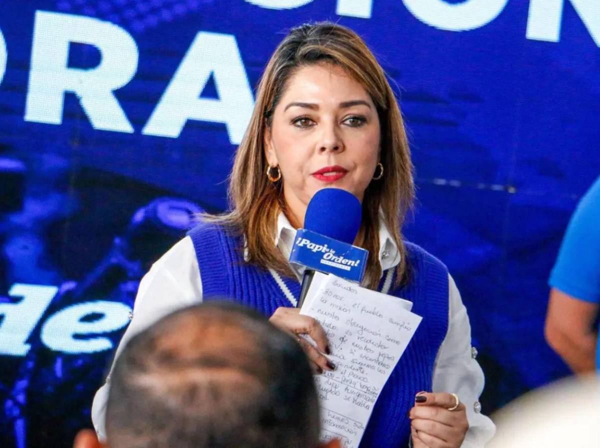 María Antonieta Mejía reprende a Orlando Ponce por comentario contra consejeras del CNE