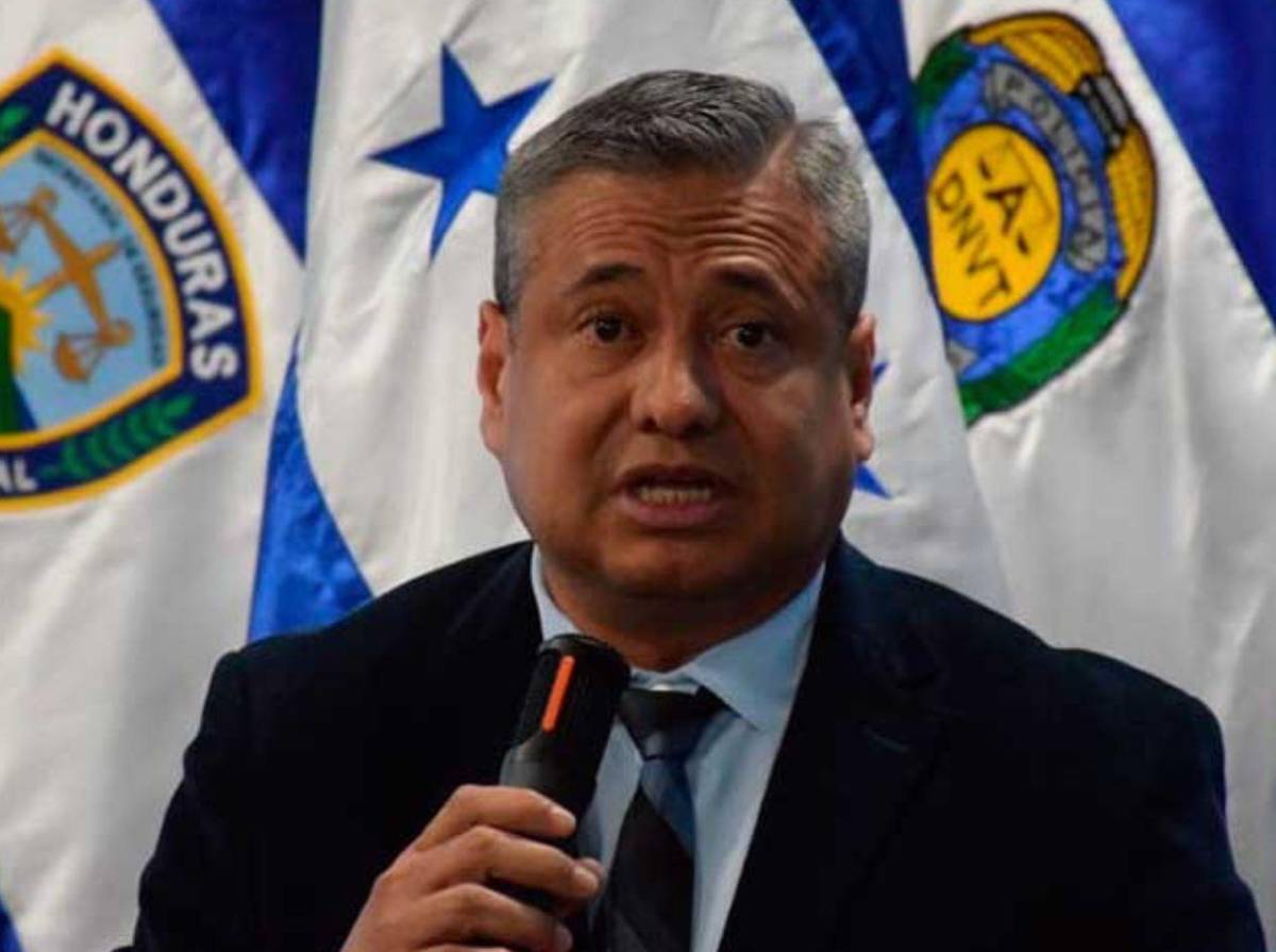 Padre de Angie Peña denuncia amenazas tras crimen de testigo protegido