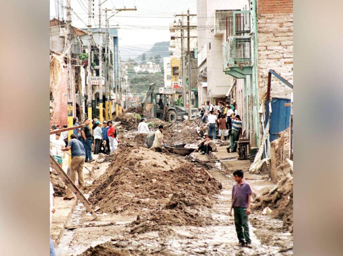 Fotos inéditas de la devastación causada por el huracán Mitch en Honduras