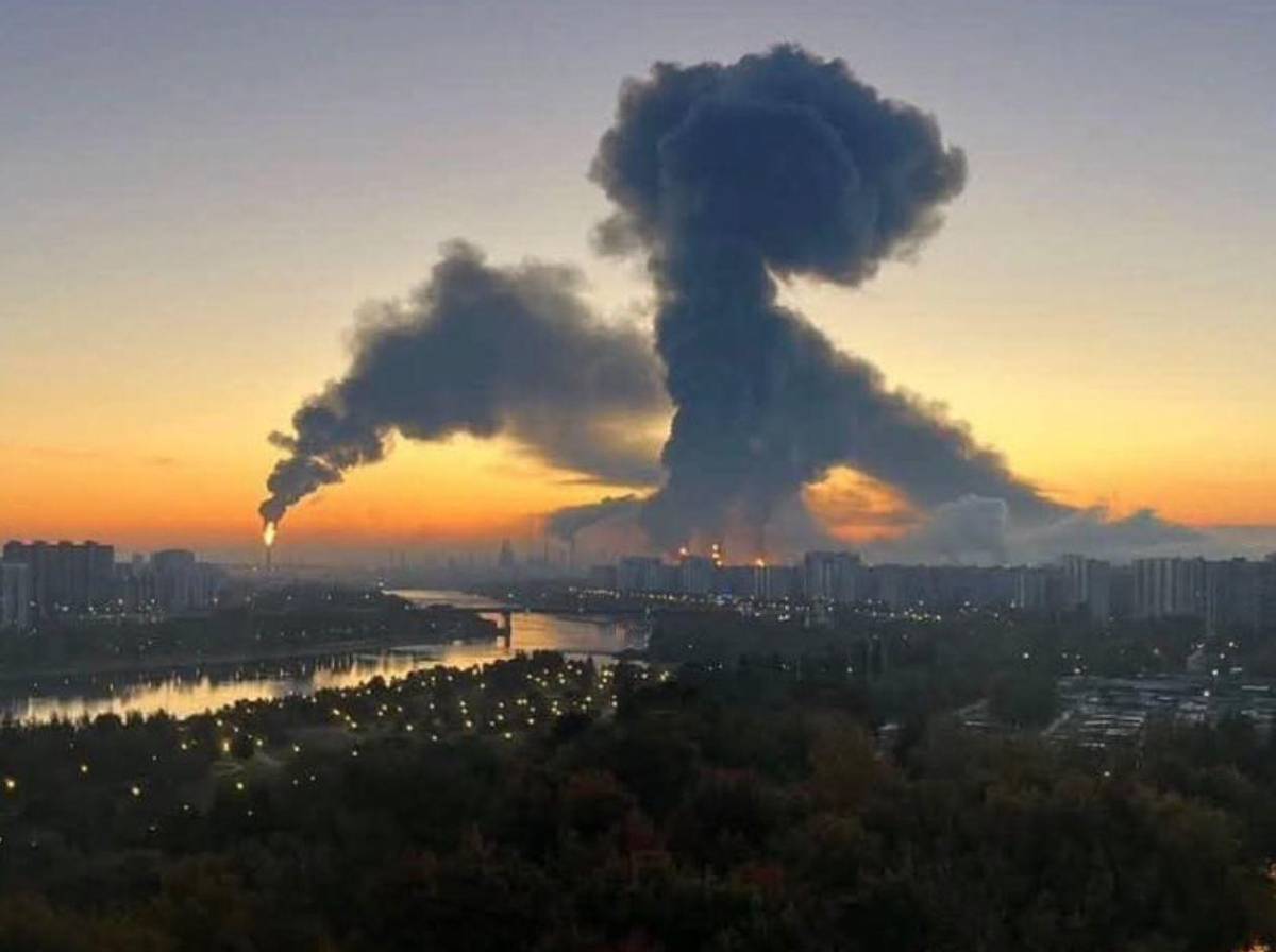 Drones ucranianos impactan en la principal refinería de petróleo de Moscú