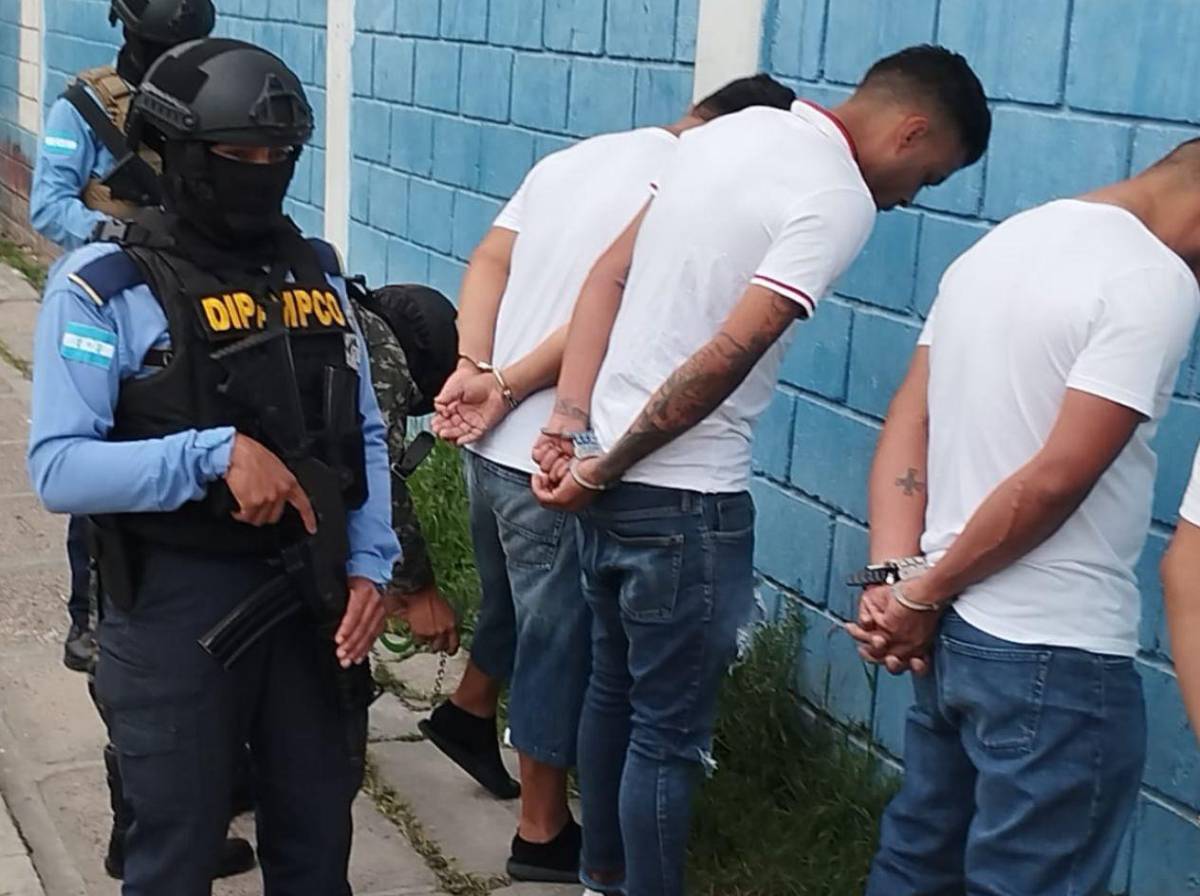 Imágenes del operativo de traslado de reclusos vinculados a la extorsión